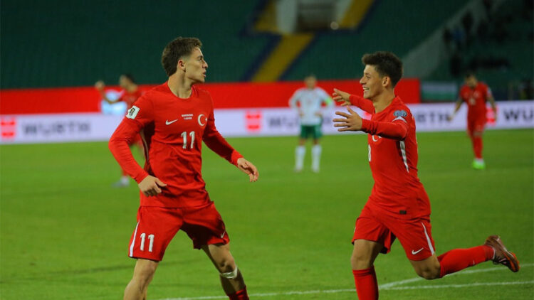 Kenan Yıldız, 2025 Akdeniz Mükemmelliyet Ödülleri'nde onurlandırılıyor