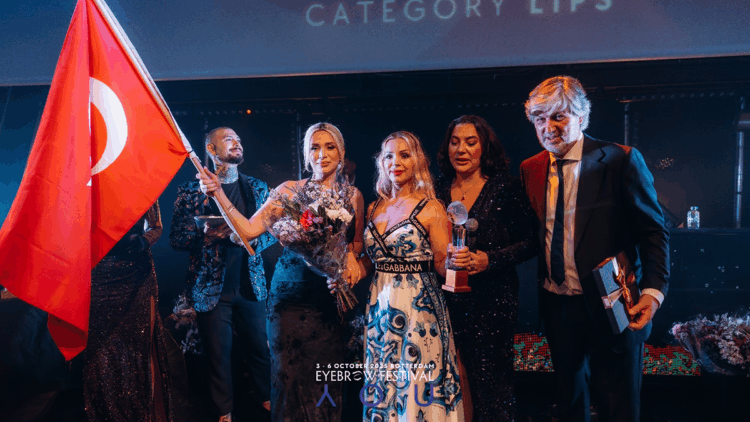 Kalıcı makyaj sanatçısı Cansu Durkun, Rotterdam’da Türkiye’yi temsil etti