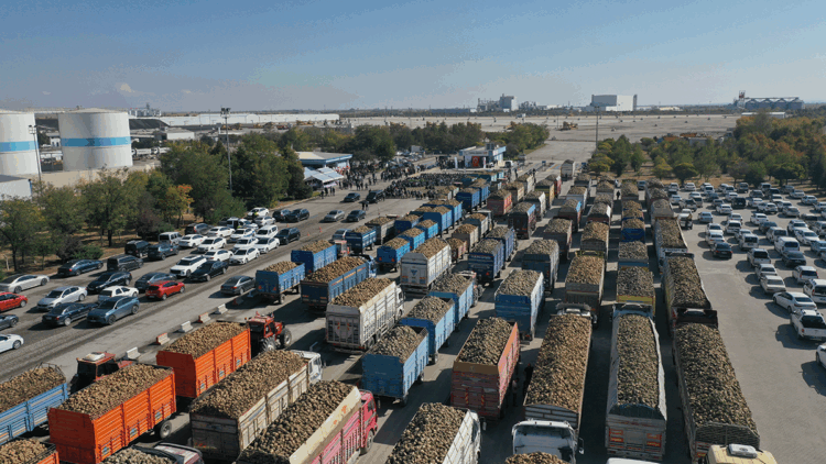 Konya ve Çumra Şeker'de kampanya dönemi başladı