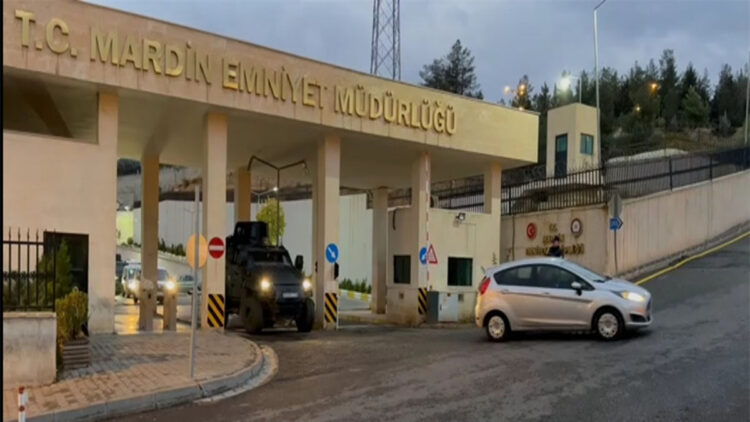 Mardin'de yasa dışı bahis operasyonu: 2 gözaltı