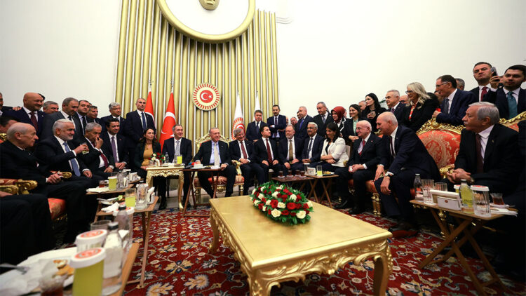 Meclis'te yeni yasama yılı dolayısıyla resepsiyon düzenlendi!