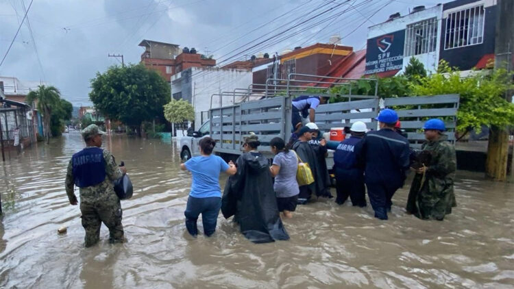 Meksika'da şiddetli yağışların yol açtığı selde 66 kişi öldü