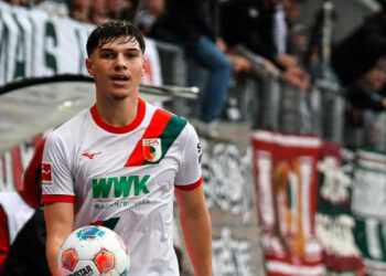 Mert Kömür’den Augsburg’a 1 gol 1 asistlik katkı