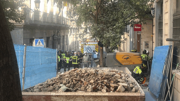 Madrid'de bina çöktü: 4 ölü, 3 yaralı