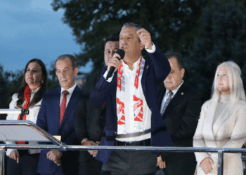 Meşruiyet okyanus ötesinden, Amerika’dan alınmaz, milletten alınır