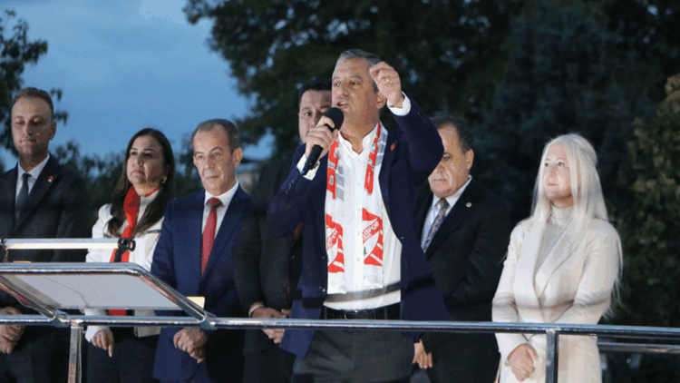 Meşruiyet okyanus ötesinden, Amerika’dan alınmaz, milletten alınır