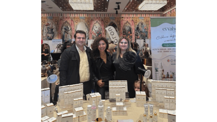 Mirabellix, Fashion Wonderland'deki yerini aldı