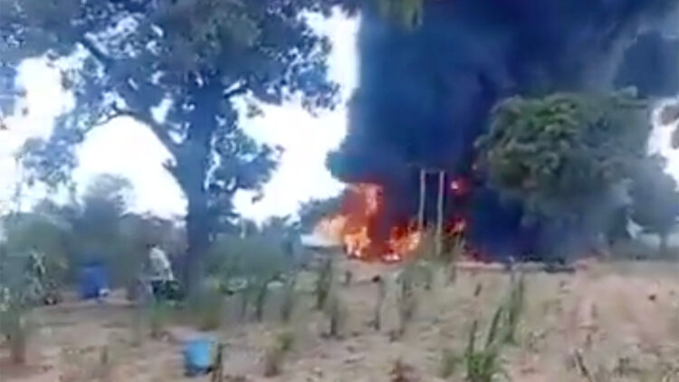 Nijerya'da akaryakıt tankeri patladı: 35 ölü