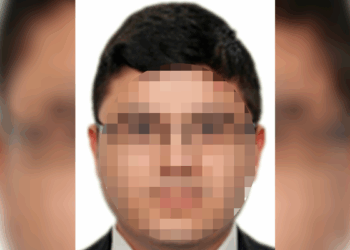 Öğretim üyesi, kız öğrencisini taciz iddiasıyla görevden uzaklaştırıldı