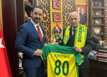 Osmaniyespor’dan Devlet Bahçeli'ye onursal başkanlık