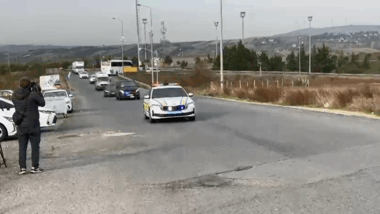 Özel, İmamoğlu'nu ziyaret etmek için Silivri'ye geldi