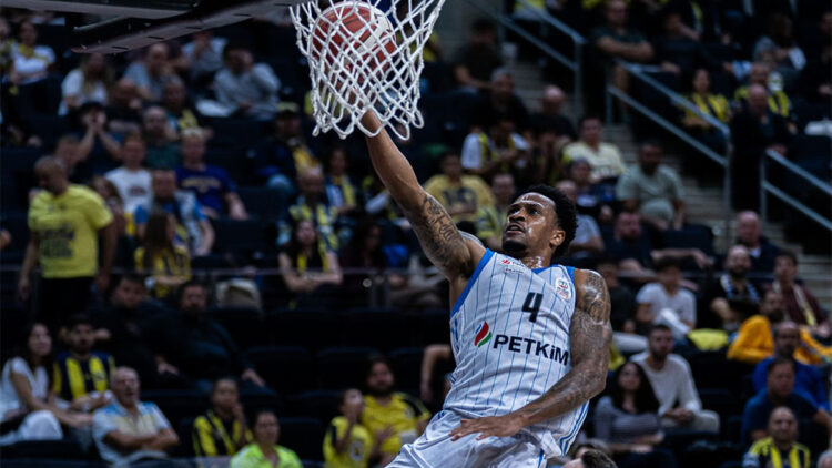 Aliağa Petkimspor Fenerbahçe Beko'ya direnemedi