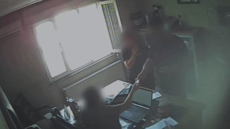 Para karşılığı rapor hazırlayan doktor gözaltında