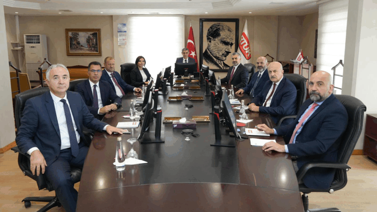 RTÜK'ün yeni başkanı Mehmet Daniş oldu