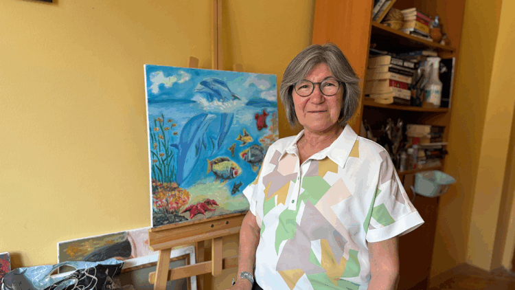 Resim tutkusundan vazgeçmeden gırtlak kanserini yendi