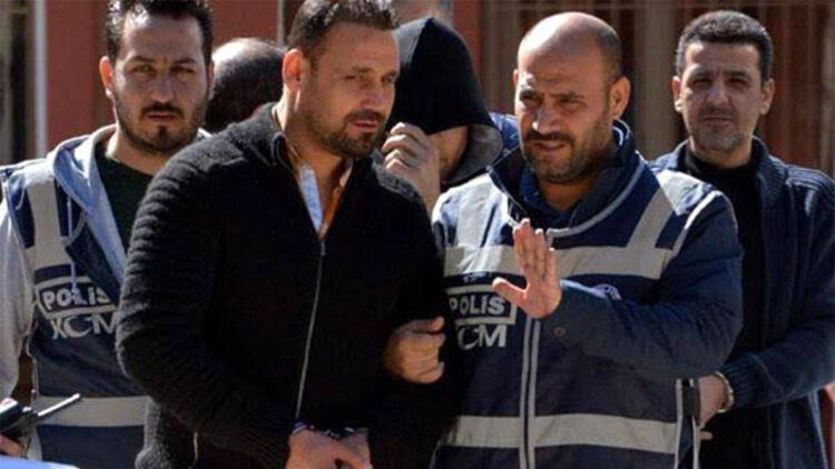 Sahte e-imza davasında tahliye edilen 5 sanık yeniden tutuklandı