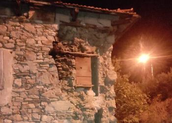 Sındırgı depreminde Manisa'da 83 yapıda hasar oluştu