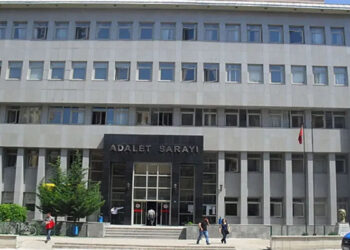 Sungurlu Adliyesi Yazı İşleri Müdürü ve 22 kişiye ‘rüşvet’ gözaltısı