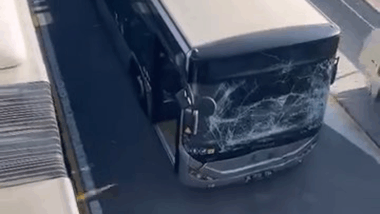 Sefaköy'de metrobüs kazası