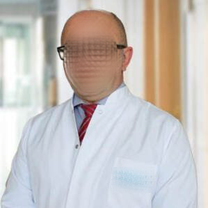 Sosyal medyadan bulduğu doktorun ameliyatı sonrası hayatını kaybetti