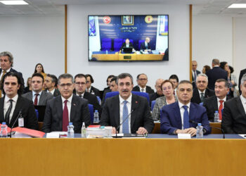 Açlık sınırının altında boğuşan yaklaşık 8 milyon emekli var