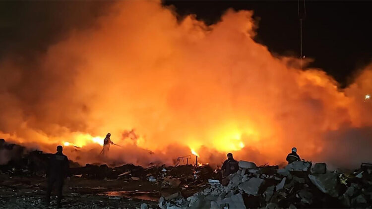 Tekirdağ'da hurdalıkta yangın