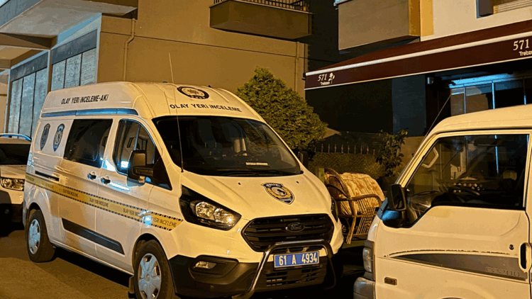 Tartıştığı eşi ve kızını silahla yaraladı