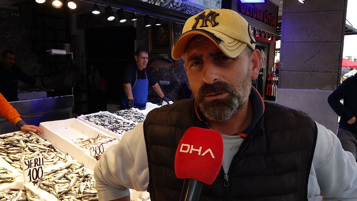 Trabzon'da hamsi bereketi