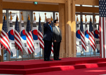 Trump, Güney Kore Devlet Başkanı Lee ile görüştü