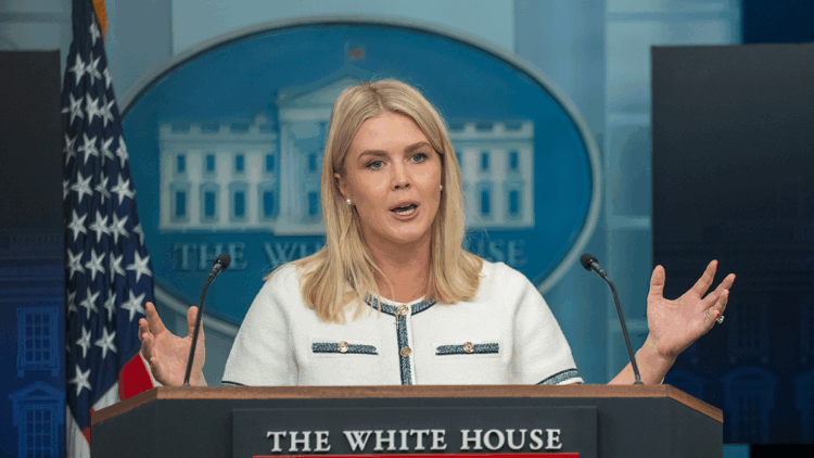 Trump ile Putin arasındaki görüşme tamamen gündemden çıkmadı