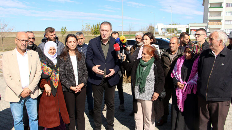 DEM Parti eş genel başkanları, Demirtaş'ı ziyaret etti