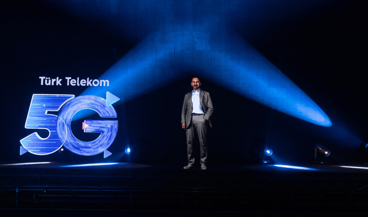 Türk Telekom’dan 5G hologram ile canlı basın toplantısı