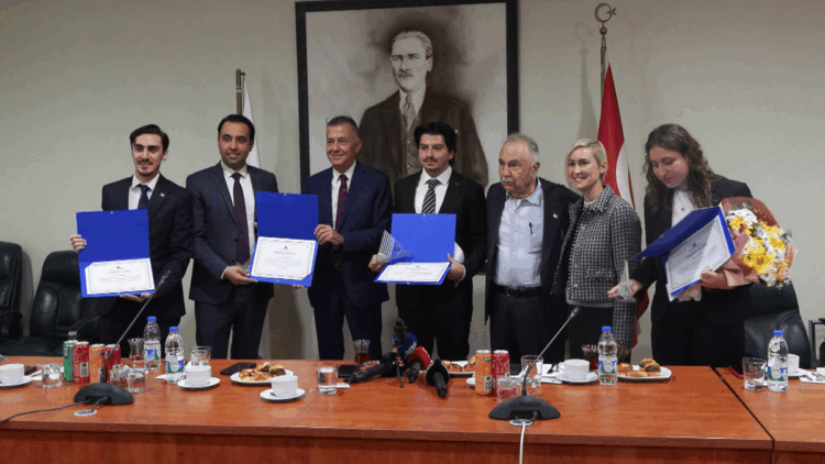 Türk öğrencilerin, Hava Trafik Kontrol Sistemi Dünya birincisi oldu