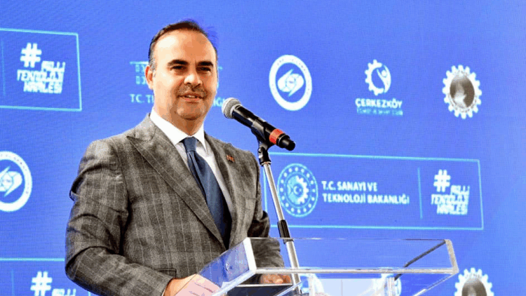 Türkiye'nin planlı sanayi alanlarını büyütmeye devam edeceğiz