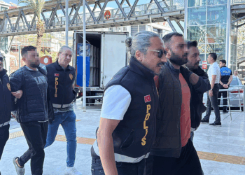 Uçurumda bıçaklanmış cesedi bulundu, 7 kişi gözaltına alındı