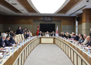 Kıyı tesisleri ile deniz aracı kiralayanlara kimlik bildirme zorunluluğu getirilecek