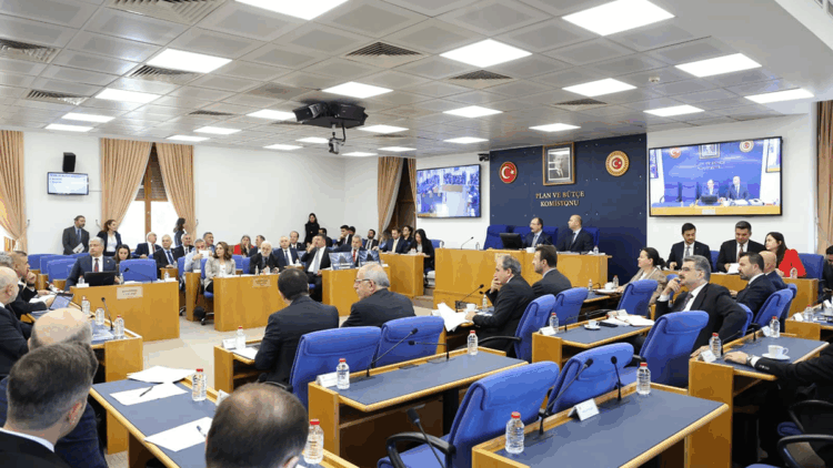 Vergi düzenlemelerini içeren kanun teklifi, komisyonda