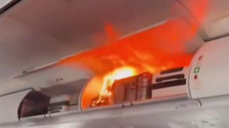 Uçakta lityum bataryası alev aldı; Uçak Şanghay'a acil iniş yaptı