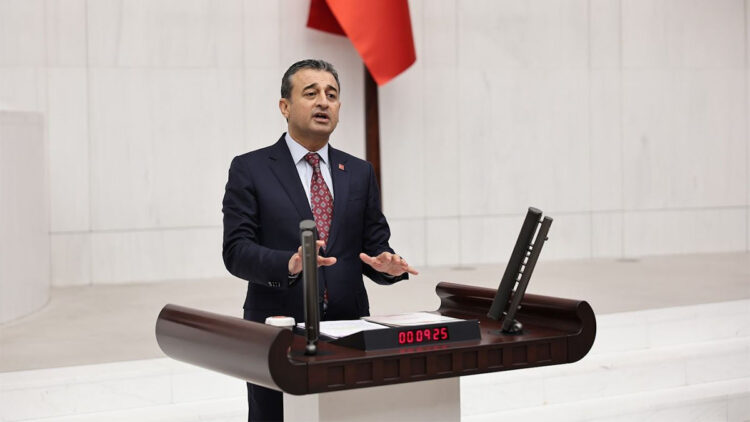 Devletin görevi basını susturmak değil, özgürce konuşmasını sağlamaktır