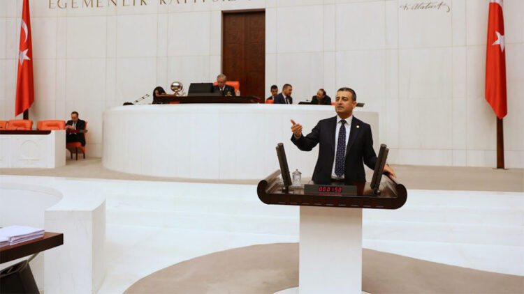 Vatandaşın sağlık hakkını elinden almak vicdansızlıktır