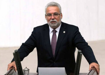 Hüseyin Kocabıyık gözaltına alındı
