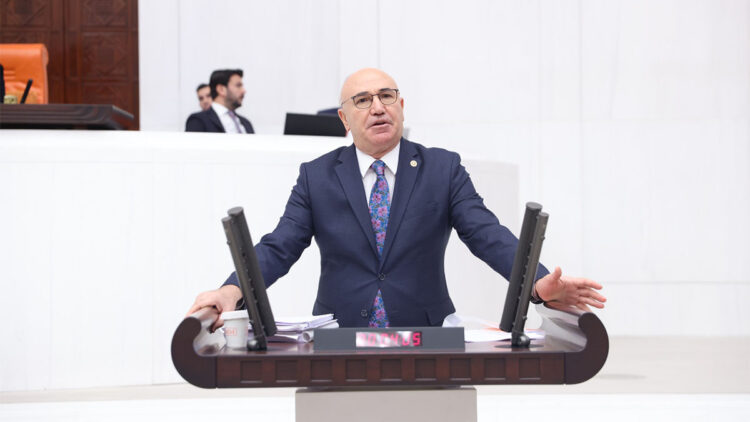 Hulusi Akar'ın kızının üniversiteye usulsüz geçişi TBMM gündeminde