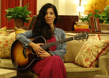 Neslihan: Hiç Sevmedim'in ardında derin bir hikâye var!