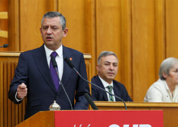 Suç örgütü lideri aramızda geziyor, başkanlarımız aylardır hapiste