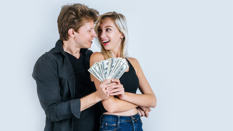 Taç ve tahtı bırakan CEO: Aşk mı, vergi kaçırma mı?