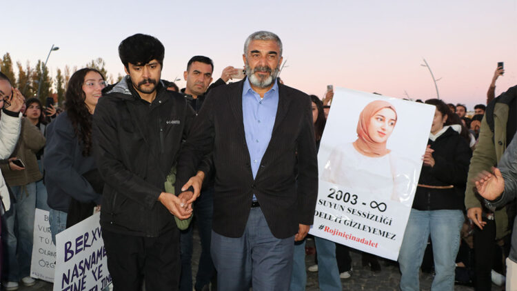 Rojin'in telefonu Portekiz'e gönderilecek