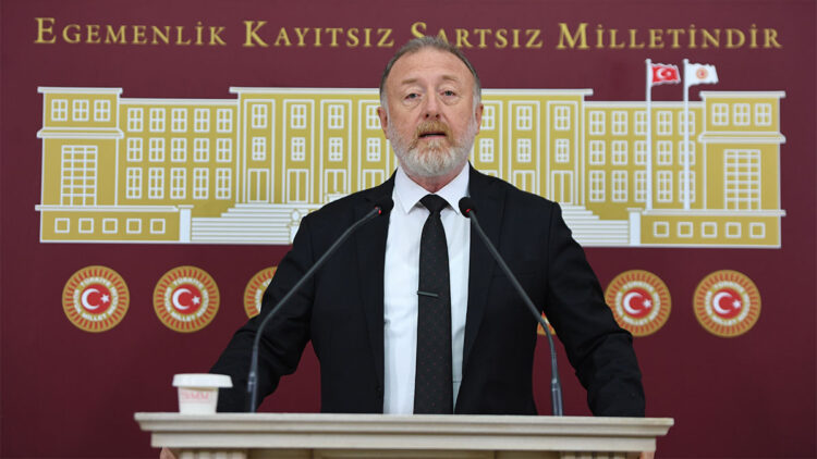 Umarım en yakın zamanda bir heyet oluşur ve İmralı Adası'na gider