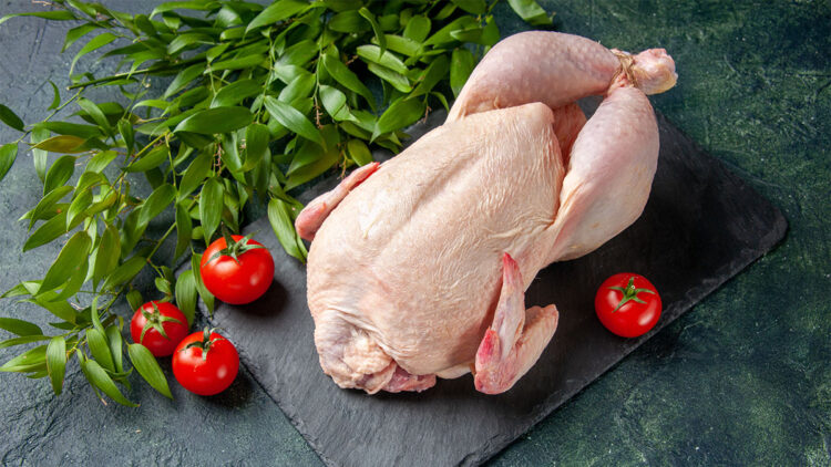 Ağustosta aylık tavuk eti üretimi azaldı