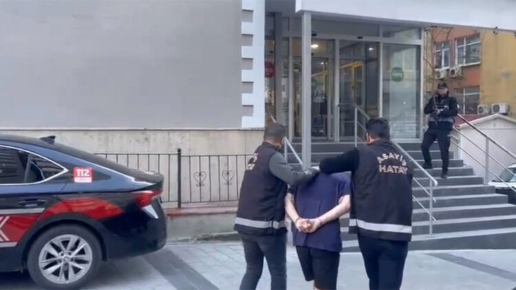 160 yıl 2 ay kesinleşmiş hapis cezasıyla aranan firari hükümlü yakalandı