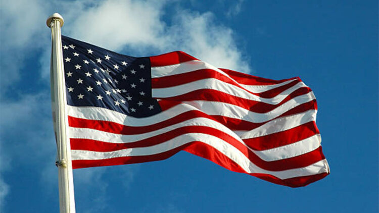 ABD ordusu Pasifik'te bir tekneye daha saldırdı: 3 ölü 